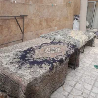 میز کافه همراه فرش