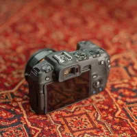 Canon RP دوربین عکاسی کنون کانن بهمراه تجهیزات|دوربین عکاسی و فیلم‌برداری|سمنان, |دیوار