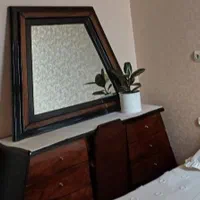 میز آرایش چوبی     *فروش فوری به علت جابجایی*