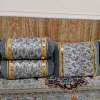 بالشت و پشتی سلطنتی