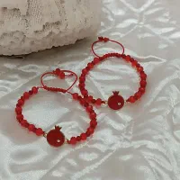 دستبند های یلدایی