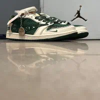 کتونی نایک جردن وان تراویس اسکات گوچی