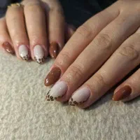 خدمات ناخن 350،با ترمیم رایگان