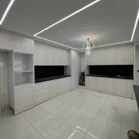 پشت تلویزیونی با نور پردازی