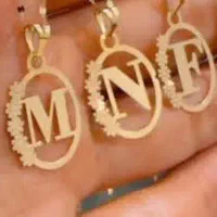 پلاک طلا 510 سوتی M جذاب و زیبا