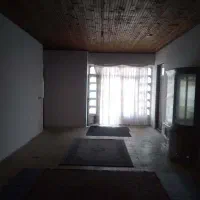 خانه ویلای واقع در خیابان استادیوم