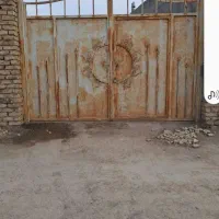 در حیاط نو نو