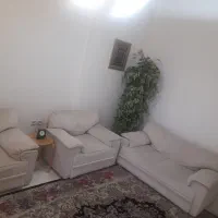 مبل راحتی چهار نفره|مبلمان خانگی و میز عسلی|تهران, شهرک استقلال|دیوار