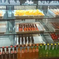 فروش یخچال دو متری فوق العاده تمیز و کم کار