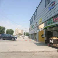 یک نفر آقا جهت کار در میوه فروش فروشی