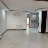 آپارتمان 82متری،2خواب/طبقه 2*مرکز شهر