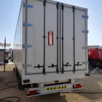 یخچال نیمه یدک