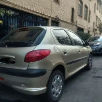 ماشین 206 مدل 81 کم کارکرد