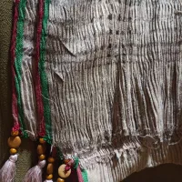 شال زیبا|لباس|دوگنبدان, |دیوار