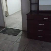 اینه دراور دو عدد پا تختی