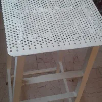 چارپایه|صندلی و نیمکت|ری, شهادت|دیوار