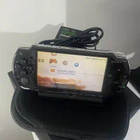 کنسول دستی پی اس پی PSP 2000 عطیقه با لوازم