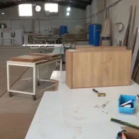 برشکار ومونتاژکار کابینت ماهر و نیمه ماهر