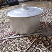 قابلمه و کفگیر روحی