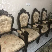 مبلمان عسلی ب همراه ۳تا میز