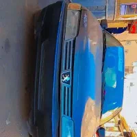 پژو 405 مدل 82