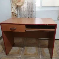 میز تحریر بزرگ کشودار