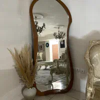 آینه قدی دفرمه با فریم چوبی