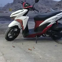 موتور کویر کلیک رنگ سفید قرمز