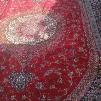 فرش قرمز بدون پلاستیک