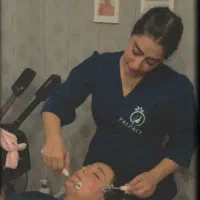 پاکسازی و فیشال پوست