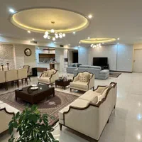 آپارتمان 270 متری /4 خوابه/فول/کیومرثیه