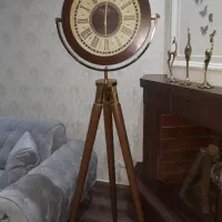 ساعت کنار سالنی دیاکو