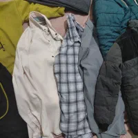 لباس پسرانه|لباس|شیروان (خراسان), |دیوار