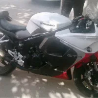 هیوسانگ GTR 250 مدل ۹۵ سفید