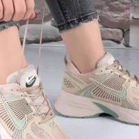 کفش اسپورت شیم