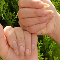 کاشت ناخن تخصصی با تخفیف ویژه|خدمات آرایشگری و زیبایی|اصفهان, دستگرده|دیوار