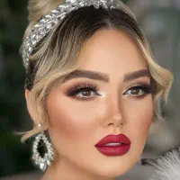 میکاپ و شنیون vip.cip با قیمت مناسب