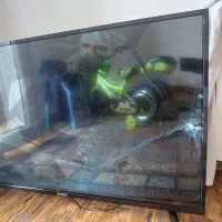 تلوزیون شکسته|تلویزیون و پروژکتور|خمام, |دیوار