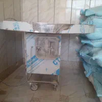 دستگاه چانه گیر به همراه میز|ماشین‌آلات صنعتی|بن, |دیوار