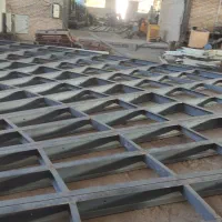 جوشکار co2.   مونتاژ کار صنعتی