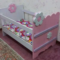 تخت و گهواره