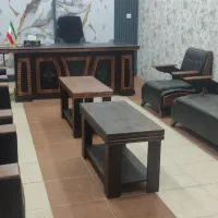 میز ومبل اداری یا مشاور املاک