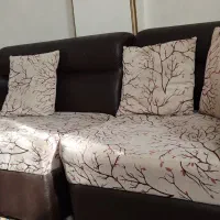 مبل ۷ نفره با چوب و اسفنج محکم و تمیز