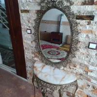 آینه و شمعدان|آینه|مشکین‌دشت, |دیوار