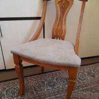 چند عدد صندلی گیتاری با چوب راش