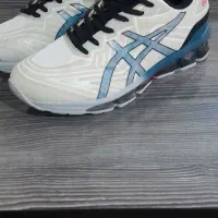 کتونی استوک اورجینال. در حد نو