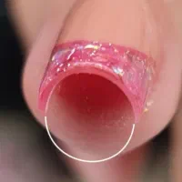 آموزش کاشت ناخن همراه با مدرک
