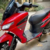 آپریلیا اس تی آر 160