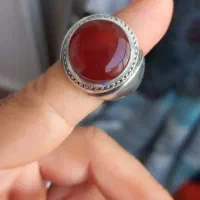 یک عدد گوشواره طلا پیدا شده