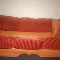 مبل کار کرده و میز عسلی کار کرده قیمت‌ توافقی.|مبلمان خانگی و میز عسلی|قزوین, |دیوار